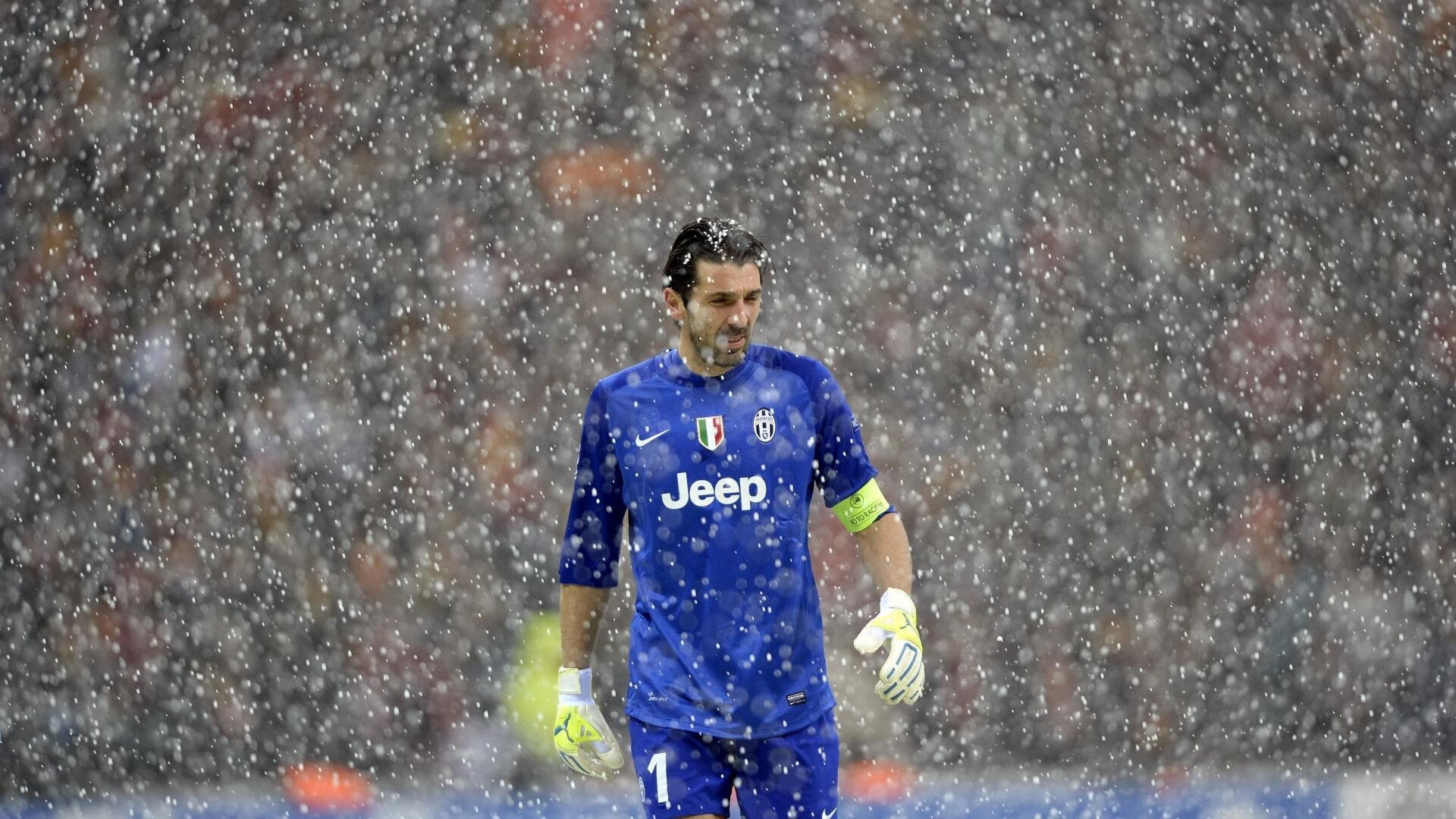 墨西哥球员在冰面滑铲，裁判都看傻了，墨西哥滑雪场